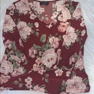 3/4 sleeve floral shirt